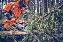 HUSQVARNA 562 XP  Mark II Profesionální benzínová řetězová pila ZDARMA DALŠÍ NÁHRADNÍ ŘETĚZ A OLEJ 2T (3)