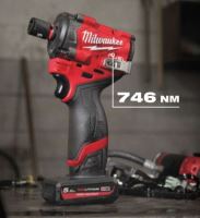 MILWAUKEE M12FCIWF12G3-0 aku rázový utahovák 1/2" 745Nm bez aku a nabíječky v kartonu (3)