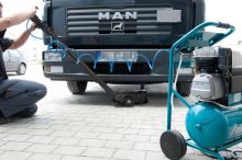 Unicraft Pojízdný autozvedák WWH 50002 PH (1)