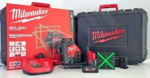 MILWAUKEE M12 3PL-401C Křížový laser 3 osy 4933478102