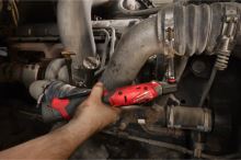 MILWAUKEE M12FIR38G2-0 aku ráčna 3/8" druhá generace ZDARMA SADA REDUKCÍ NA 3/8 (4)