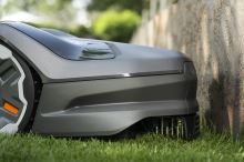 HUSQVARNA AUTOMOWER 405 XE NERA robotická sekačka 900m2, sklon 30%, GPS,GSM, (1)