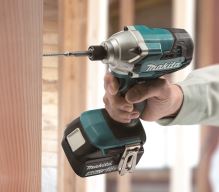 MAKITA MAKITA Aku rázový šroubovák 1/4" Li-ion LXT 18V bez aku    Z (1)
