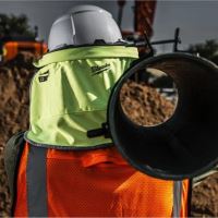 MILWAUKEE Přilba BOLT™100 – odvětrávaná, s podbradním páskem, bílá (1)