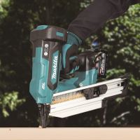 MAKITA Aku hřebíkovačka 50-90 mm Li-ion XGT 40V, bez aku   Z (2)
