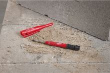 MILWAUKEE mechanická stavební tužka + 10 grafitových tuh 2,8 mm 4932501156 (6)