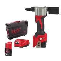 MILWAUKEE M12BPRT-201 aku nýtovačka 1x baterie 1x nabíječka 1x kufr 4933464405
