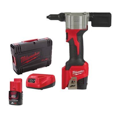 MILWAUKEE M12BPRT-201 aku nýtovací kleště 1x baterie 1x nabíječka 1x kufr