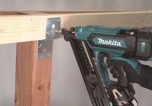MAKITA Aku hřebíkovačka na kovové spoje Li-ion LXT 18V, bez aku   Z (2)